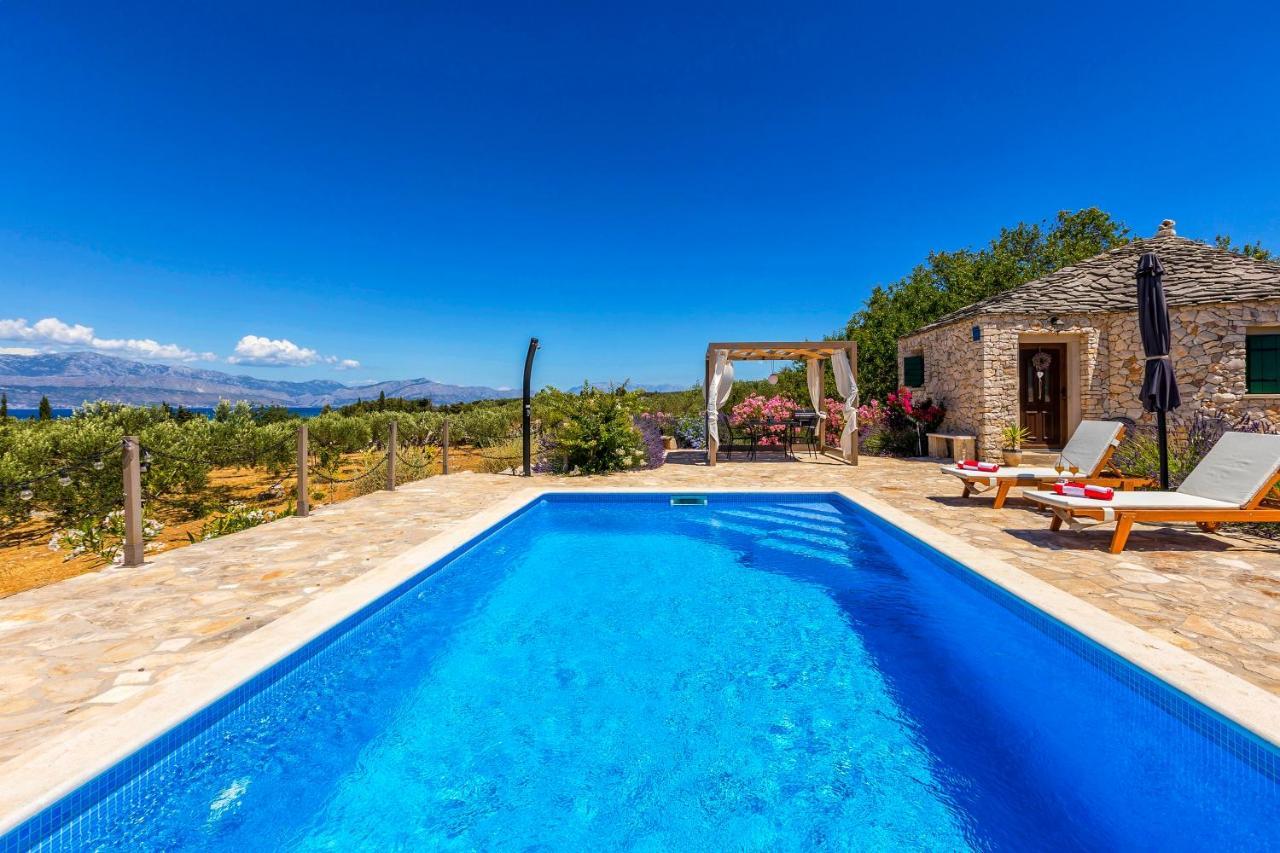Magical Island Home Supetar Exterior foto